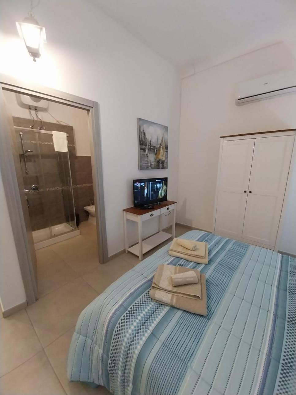 On The Road Bed & Breakfast Telti